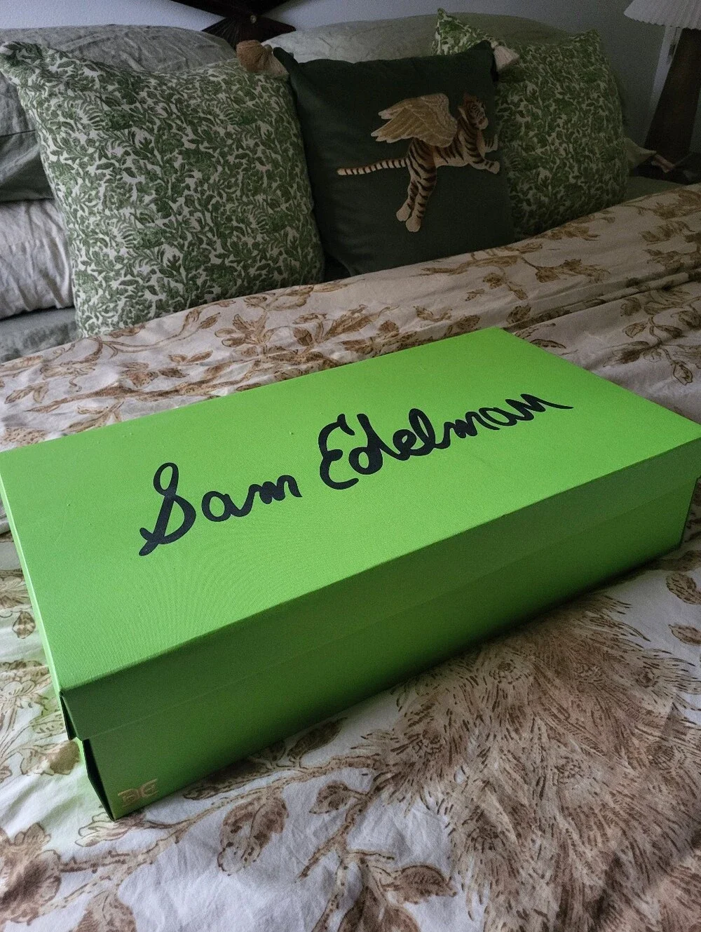 Sam Edelman rich burgundy
